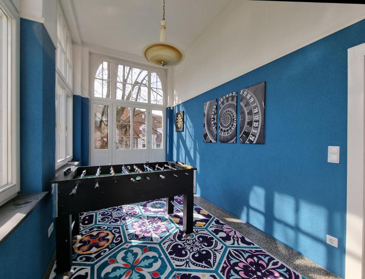 Charysma - Jugendstil Trifft Moderne, Schlafzimmer Mit Smart-Tv, Tischfussball, Darts, Parkplatz ハーメルン エクステリア 写真