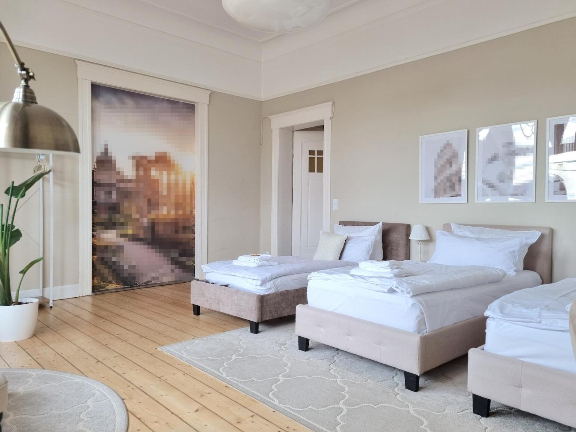 Charysma - Jugendstil Trifft Moderne, Schlafzimmer Mit Smart-Tv, Tischfussball, Darts, Parkplatz ハーメルン エクステリア 写真